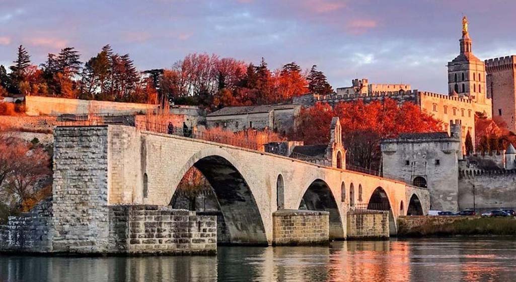 Embracing Avignon’s Natural Beauty: Parks, Gardens, and the Tranquil Rhône River