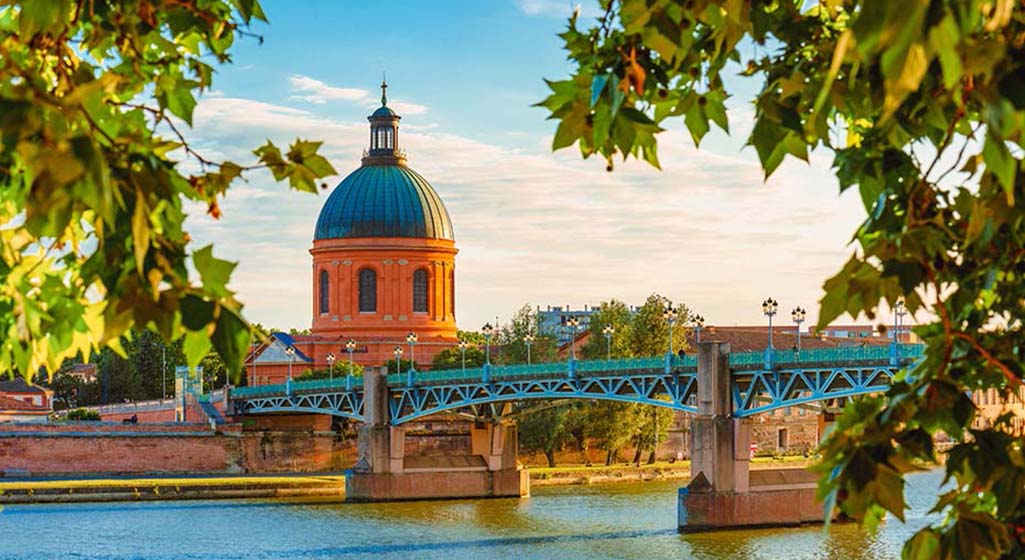 Embarking on a Perfect Toulouse Getaway: Choosing the Right Accommodation